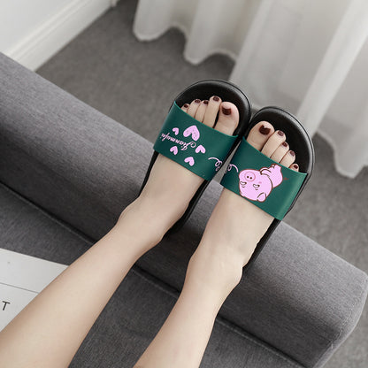 2022 Cartoon Pig Indoor and Outdoor Sandals and Slippers Women's Japanese Version Flat Non-slip Soft Bottom Bathroom Ladies Cute Flip Flops 