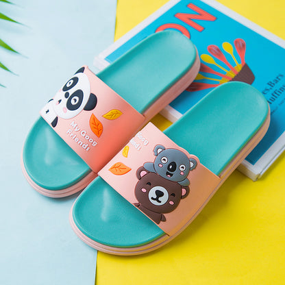 Slippers female summer couples wear home cute cartoon ladies bathroom non-slip indoor sandals and slippers on behalf of the wholesale 