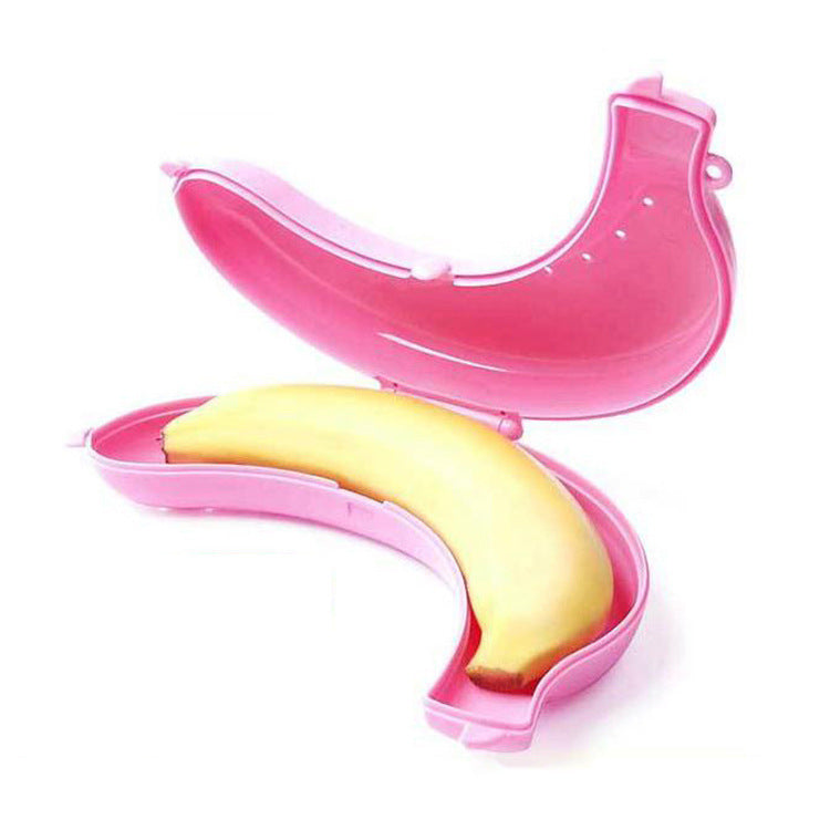 Portable plastic banana box for school outings and picnics with anti-crush banana protector banana case 