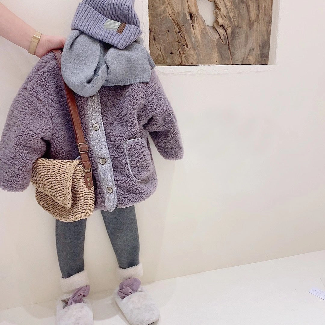 Korean children's clothing 2022 autumn and winter children's retro thickened cotton coat girls fashionable lamb wool plus velvet coat cotton coat trend 