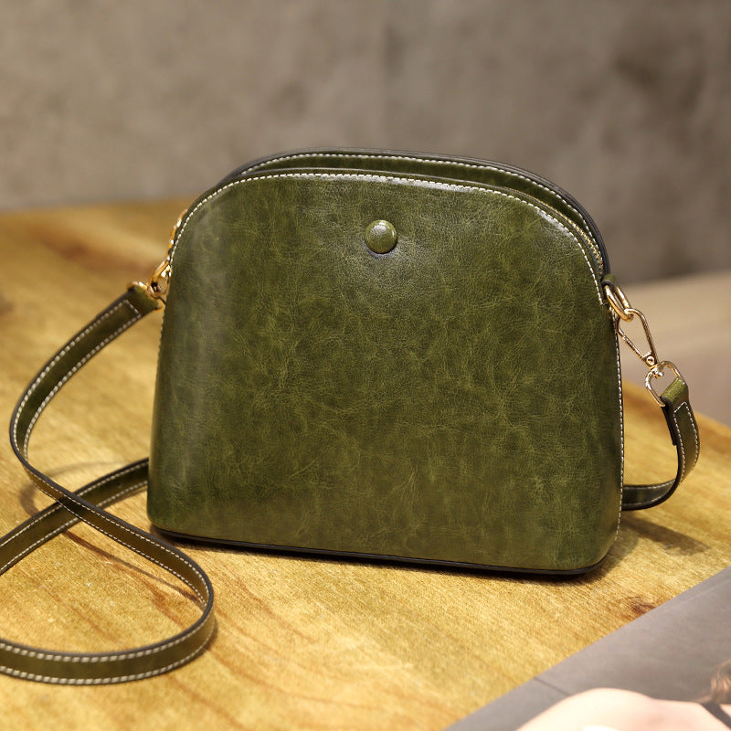 2022 Early Spring Shoulder Bag Women's Bag Oil Wax Leather Small Bag Oil Leather Shell Bag Women's Messenger Bag Women's Bag Guangzhou Wholesale 