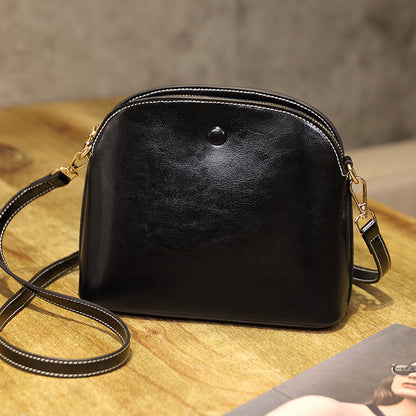 2022 Early Spring Shoulder Bag Women's Bag Oil Wax Leather Small Bag Oil Leather Shell Bag Women's Messenger Bag Women's Bag Guangzhou Wholesale 