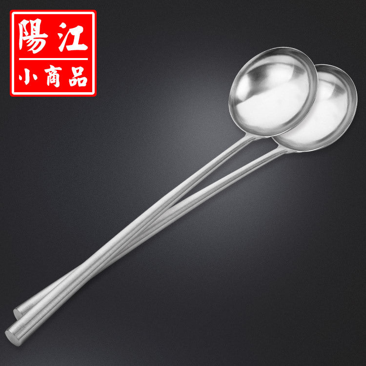 Factory promotion non-magnetic No. 4 chef cooking cooking spoon oil spoon long handle household spoon stainless steel spoon 