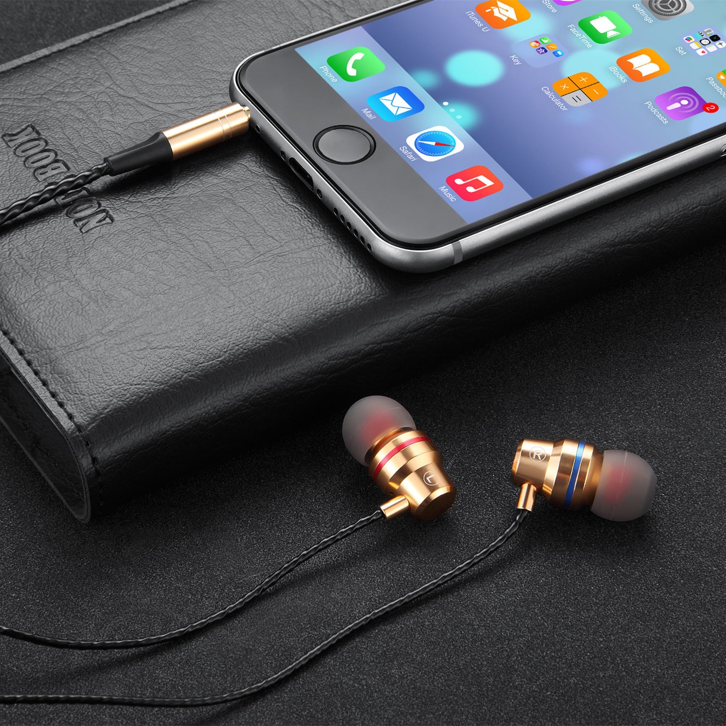 【WJHH】Factory Direct Selling Low-price Metal Bass Headphones Mobile Phone In-Ear Headset Wire Control Belt Wheat 