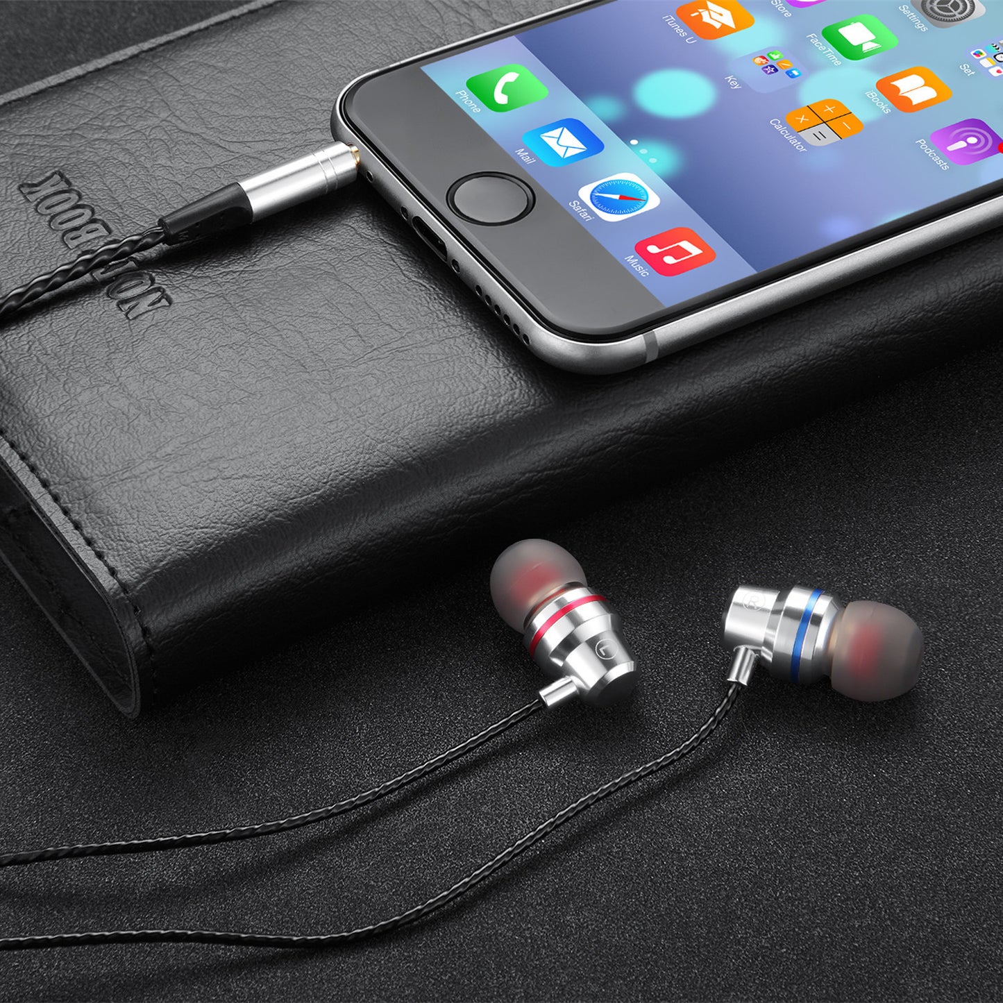 【WJHH】Factory Direct Selling Low-price Metal Bass Headphones Mobile Phone In-Ear Headset Wire Control Belt Wheat 