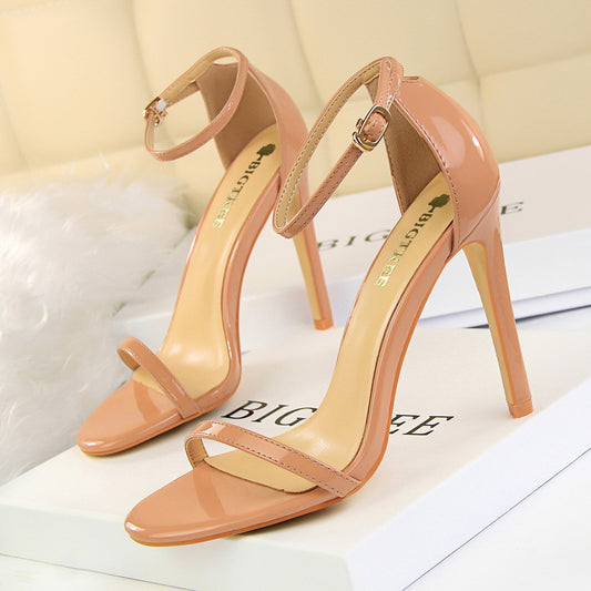 126-10 European and American style fashion ultra-high-heeled patent leather open-toed sandals summer sexy nightclub women's high-heeled shoes 