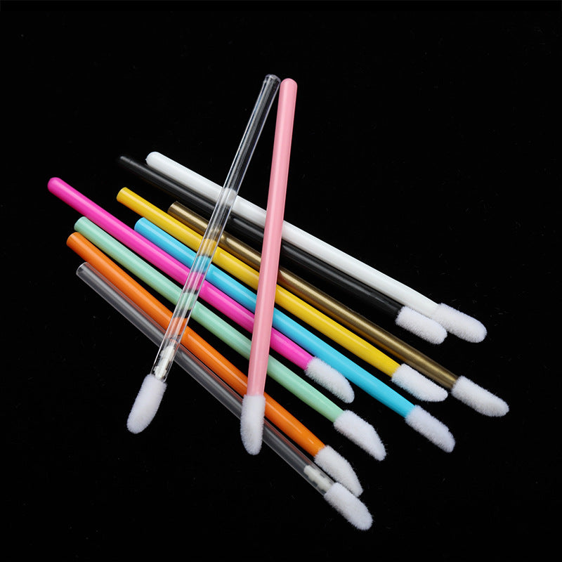 လက်ကားမိတ်ကပ်ကိရိယာများ Hollow Lip Brush Mini Portable Lipstick Lip Gloss Lipstick Brush ဘက်စုံသုံး Brush 