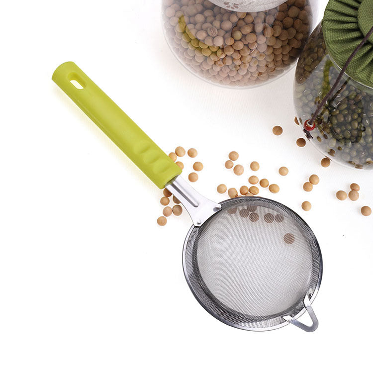 Kitchen gadgets soy milk filter hand-held flour sieve kitchen filter oil grid egg scooper in stock 