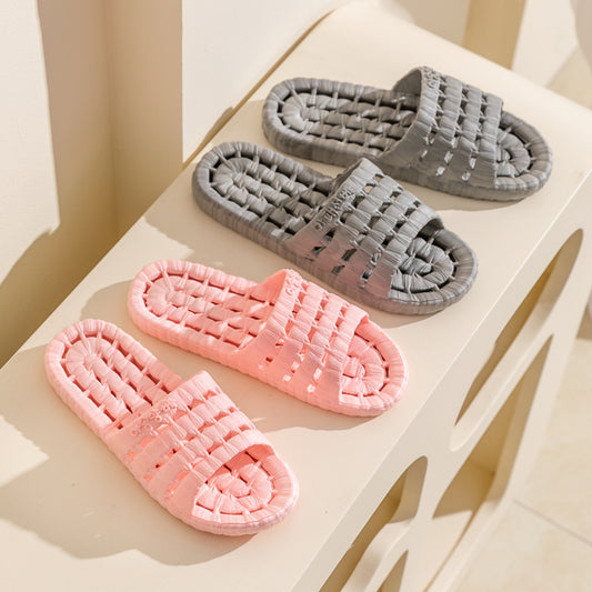 Factory direct selling home slippers four seasons bath leaking drag men and women soft bottom hollow anti-slip couple bathroom sandals and slippers