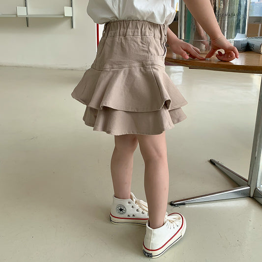 Korean children's clothing 2024 girls' skirts spring and summer new products children's Korean version of denim skirt pants girls' stylish short skirt 