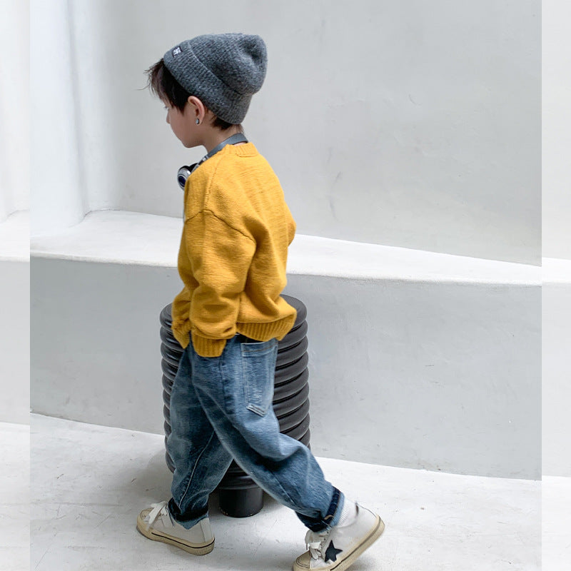 Elmo Beibei Boys Pants 2024 Spring Style Handsome Ripped Jeans Baby Sand Washed Cotton Handsome Carrot Pants ခေတ်မှီဆန်းသစ်သော 