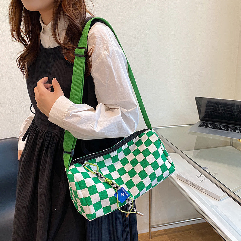 2022 new nylon women's bag foreign style plaid girl shopping shoulder bag fashion student school Messenger bag female 