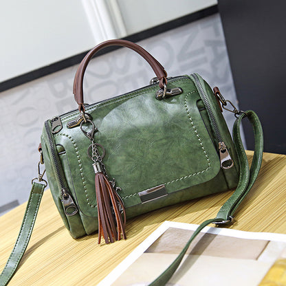 2023 New Korean Style Easy to Match Retro Bag Shoulder Bag Crossbody Bag Boston Pillow Bag Women’s Handheld Tassel Bag 