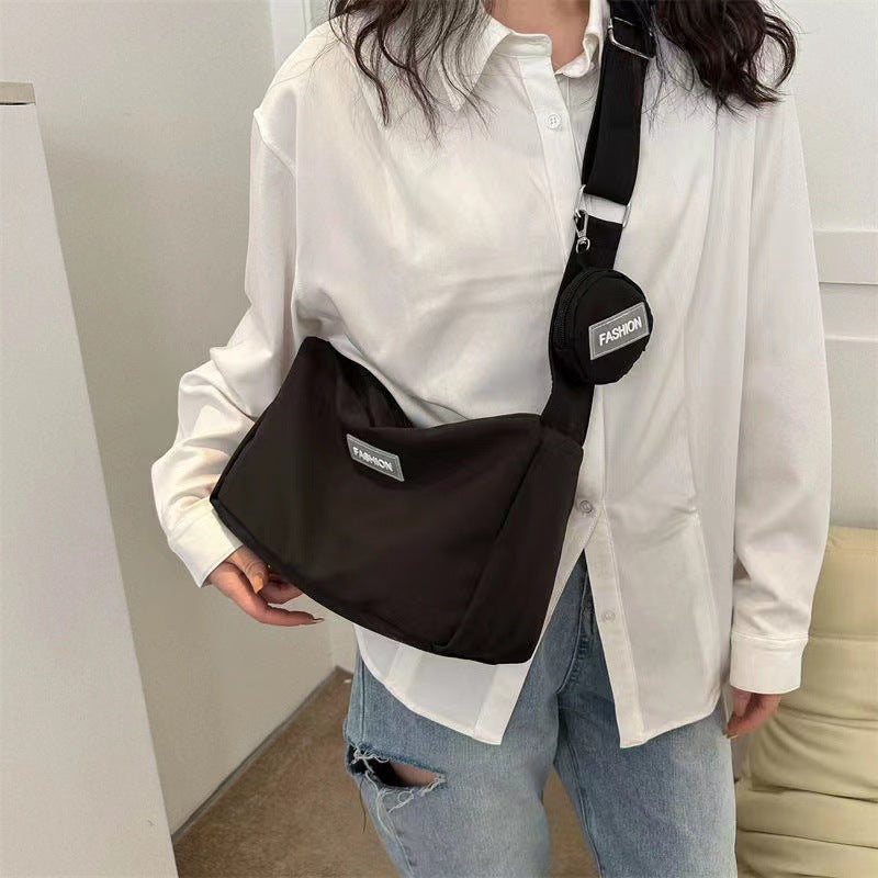 2023 new crossbody bag student class bag female ins style Japanese style large capacity solid color mother-in-law bag shoulder bag 