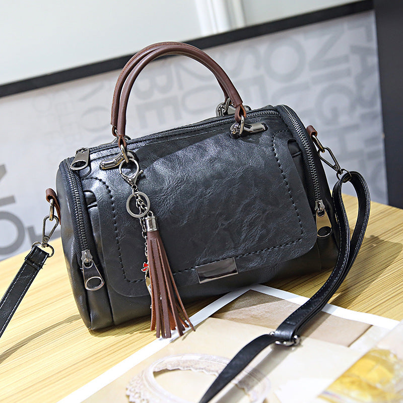 2023 New Korean Style Easy to Match Retro Bag Shoulder Bag Crossbody Bag Boston Pillow Bag Women’s Handheld Tassel Bag 