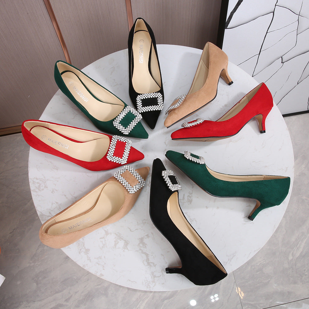 Korean version of the new fairy style high heels stiletto medium heel shallow mouth pointed toe rhinestone single shoes daily manufacturers send one piece 