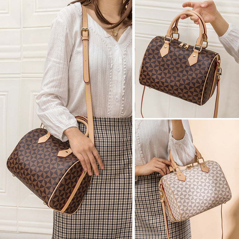 2023 spring new style trendy simple and easy to wear Boston print pillow bag girls handbag commuting crossbody shoulder