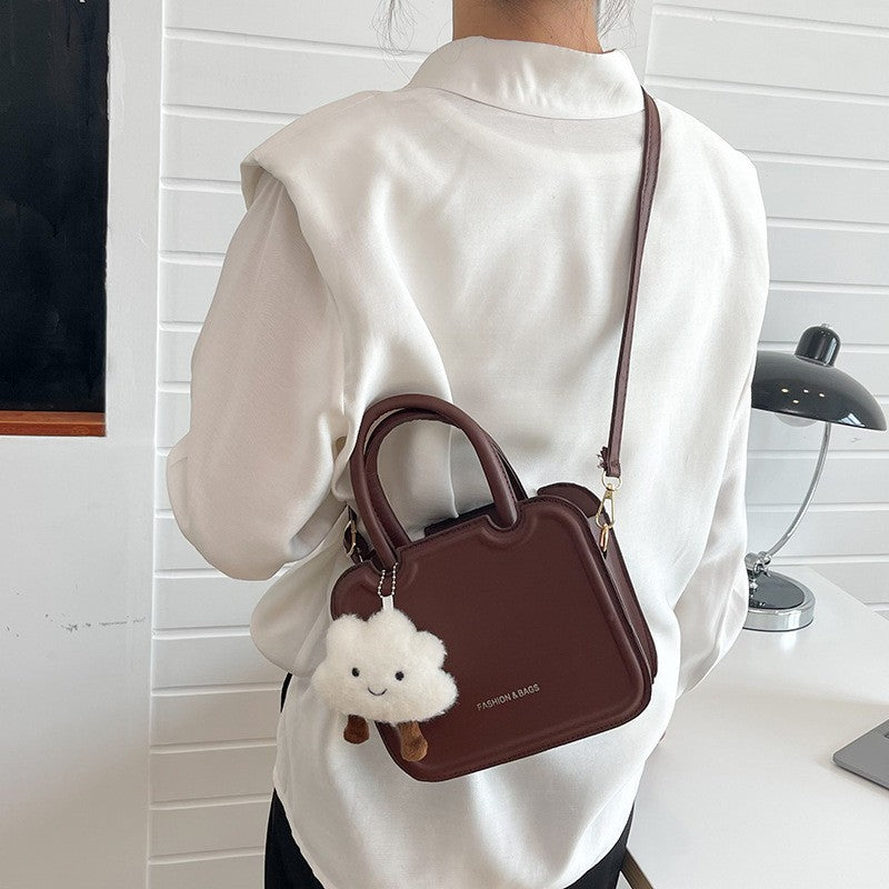 Hand-held biscuit bag female 2022 new trendy fashion Korean small square bag niche all-match ins shoulder Messenger bag 