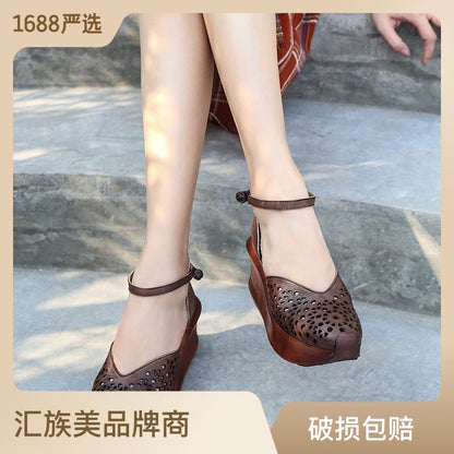 Sandals women's 2022 summer new style hole shoes cool and breathable high-heeled thick-soled leather women's sandals with convenient buckle 