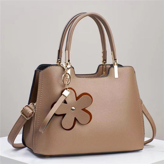 2023 Bags for Women Autumn and Winter New Fashion Fashion Flower Pendant Handheld Women's Bag Large Capacity Single Shoulder Crossbody Bag 