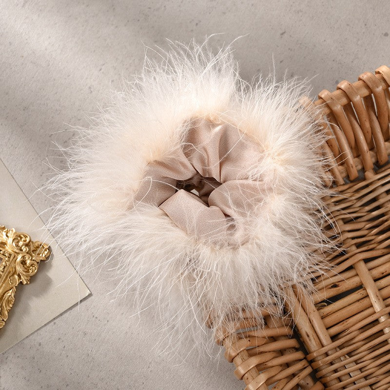 Korean high-end niche ostrich feather large intestine hair ring satin headband hair ring pig intestine black free shipping 