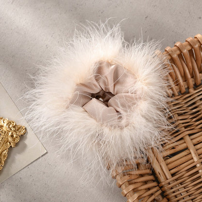 Korean high-end niche ostrich feather large intestine hair ring satin headband hair ring pig intestine black free shipping 