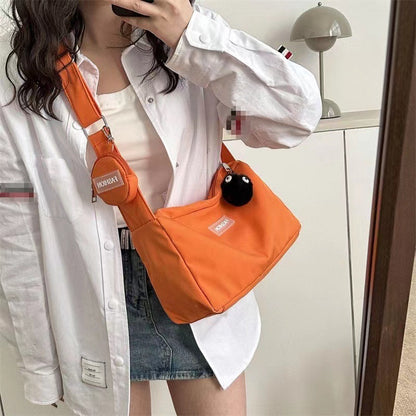 2023 new crossbody bag student class bag female ins style Japanese style large capacity solid color mother-in-law bag shoulder bag 