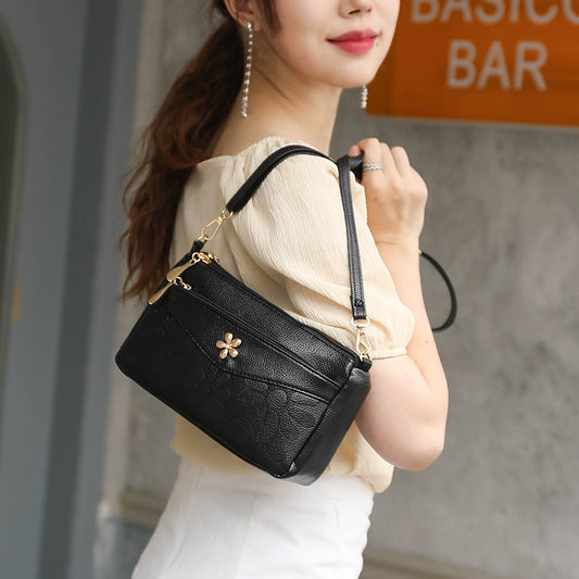 အိတ်လက်ကား 2023 new underarm bag fashion lady သက်လတ်ပိုင်းမိခင် Messenger ပခုံးအိတ် လက်ကိုင်အိတ် လက်ကိုင်အိတ်အသစ်