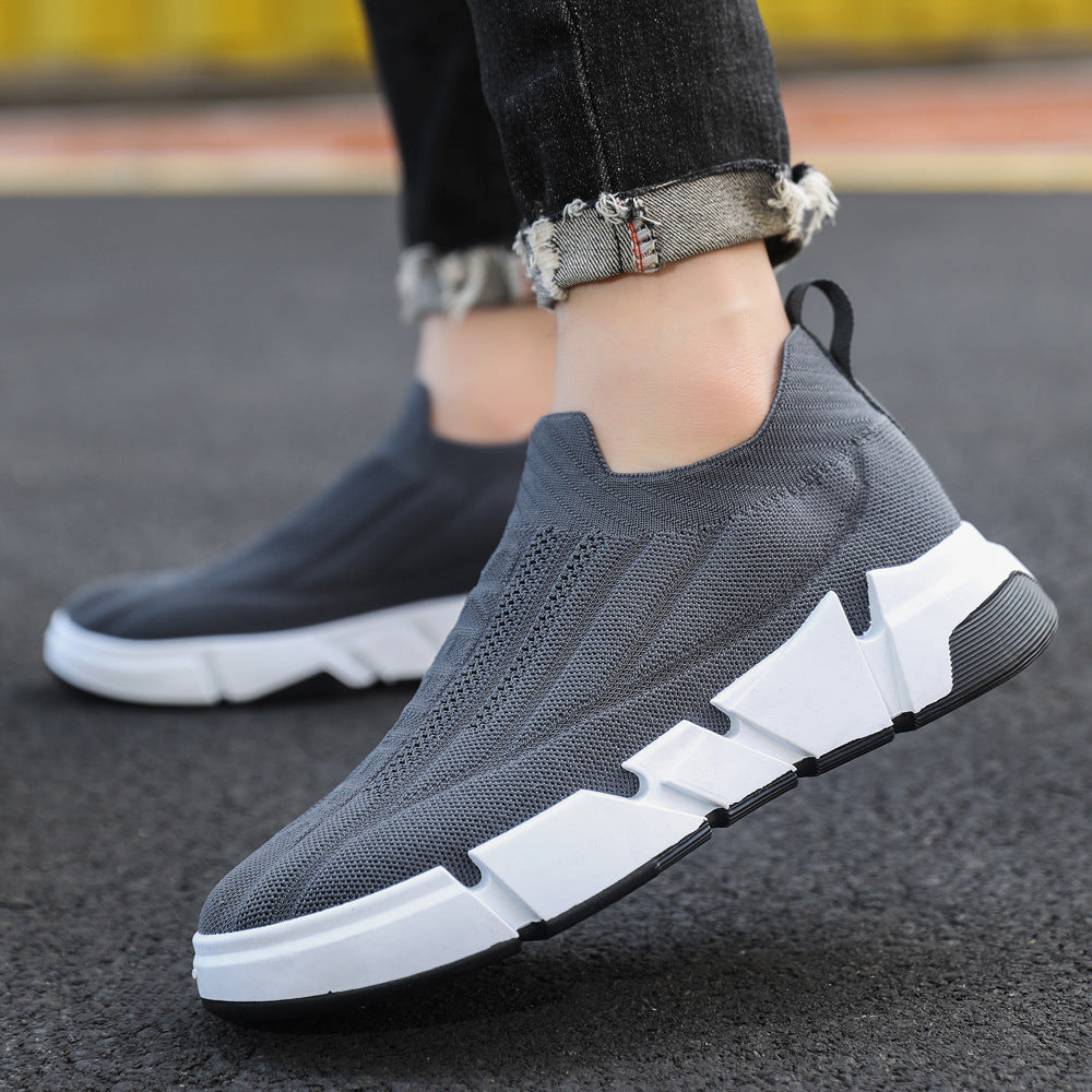 Flying weaving sports shoes men's 2023 spring new breathable socks shoes lazy men's slip-on men's shoes comfortable driving trendy men 