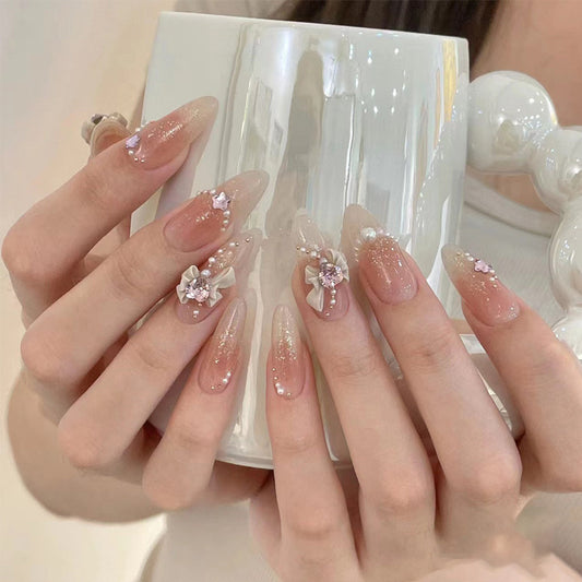 Wearable Nail Douyin Hot Style Explosive Blush Pure Desire Bow Knot Nail Sticker Manicure အပြီးသတ် ဖြုတ်တပ်နိုင်သော လက်သည်းခွံများ 