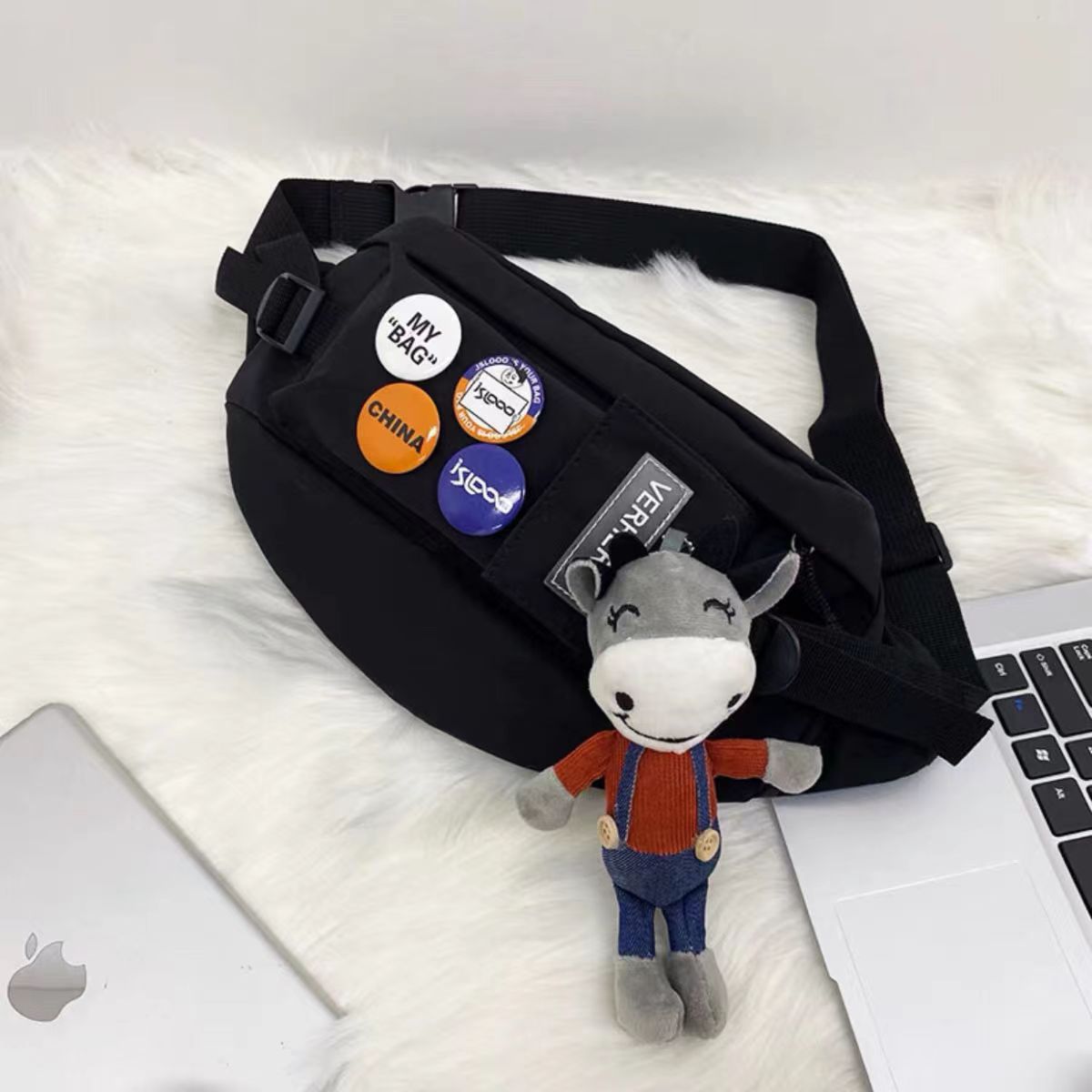 Ins trendy brand chest bag men's casual Japanese one-shoulder small backpack female student trend Messenger bag 2022 new waist bag 