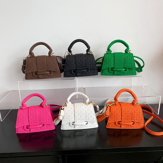 Korean style mini bag 2023 new fashion solid color chain bag personalized ins trendy women's shoulder crossbody bag 