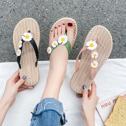 New flower summer flip-flops women wear Korean version wear-resistant ladies flat sandals and slippers beach wholesale 