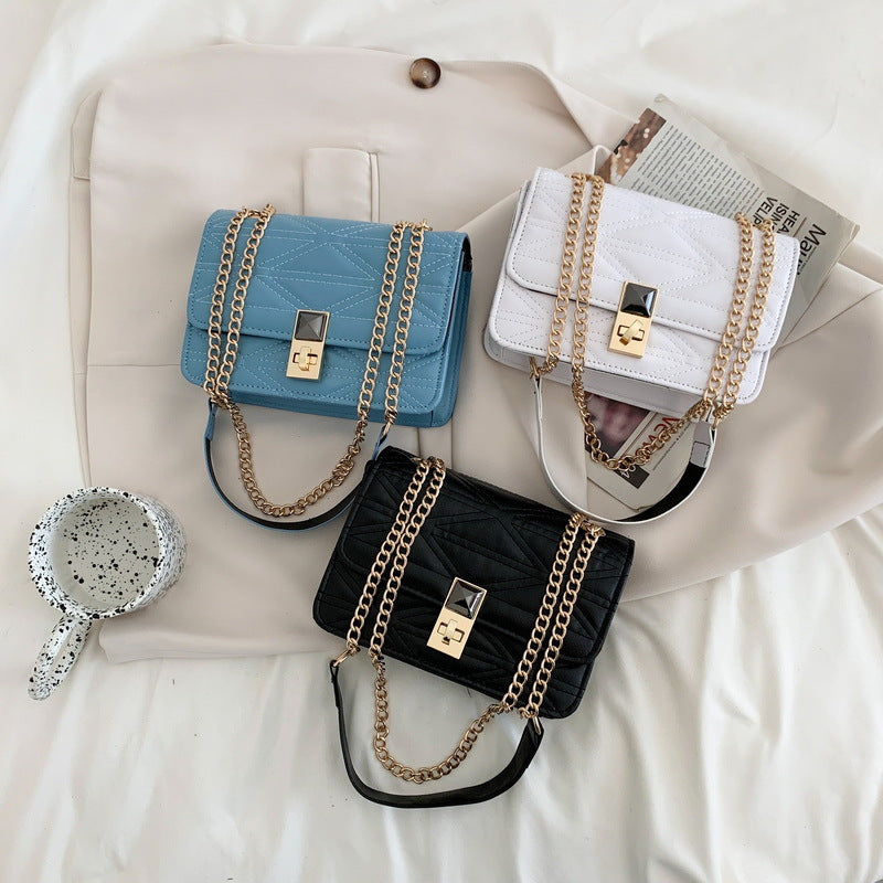 Foreign trade popular texture women's bag 2021 new trend one shoulder Messenger small square bag chain fashion rhombic underarm bag 