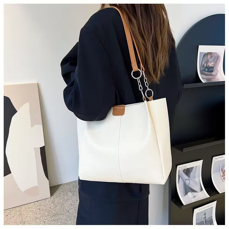 Large-capacity bag women's summer 2022 new trendy tote bag commuter bag college students class shoulder bag shopping bag 