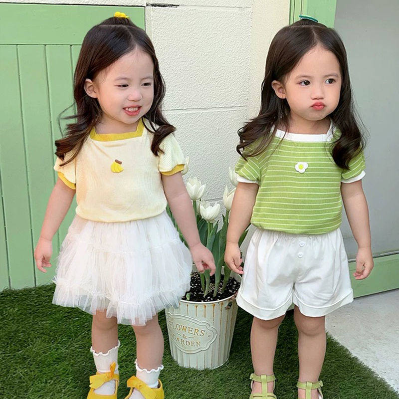 2023 children's ice silk square neck short-sleeved T-shirt summer new style girls' cute and fashionable versatile tops baby Korean version 