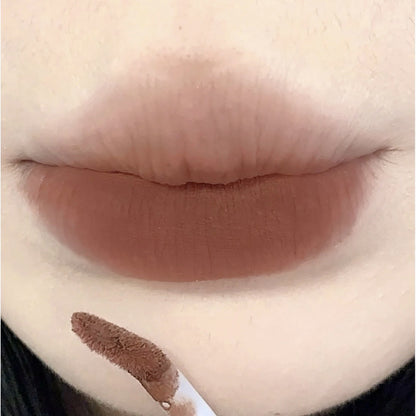 BENTAYGA autumn rich velvet lip mud matte whitening lip glaze nude makeup စွယ်စုံမိတ်ကပ် ကျောင်းသားကျောင်းသူများ လက္ကား 