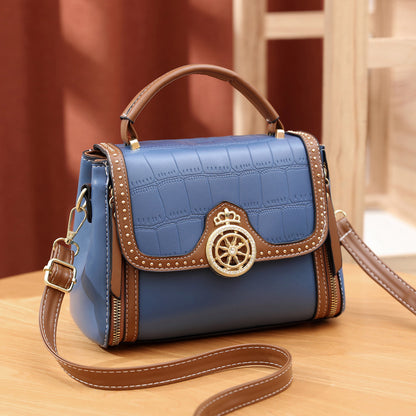 2022 new autumn and winter women's handbags, high-end, fashionable and versatile single shoulder crossbody bag, retro textured small square bag 