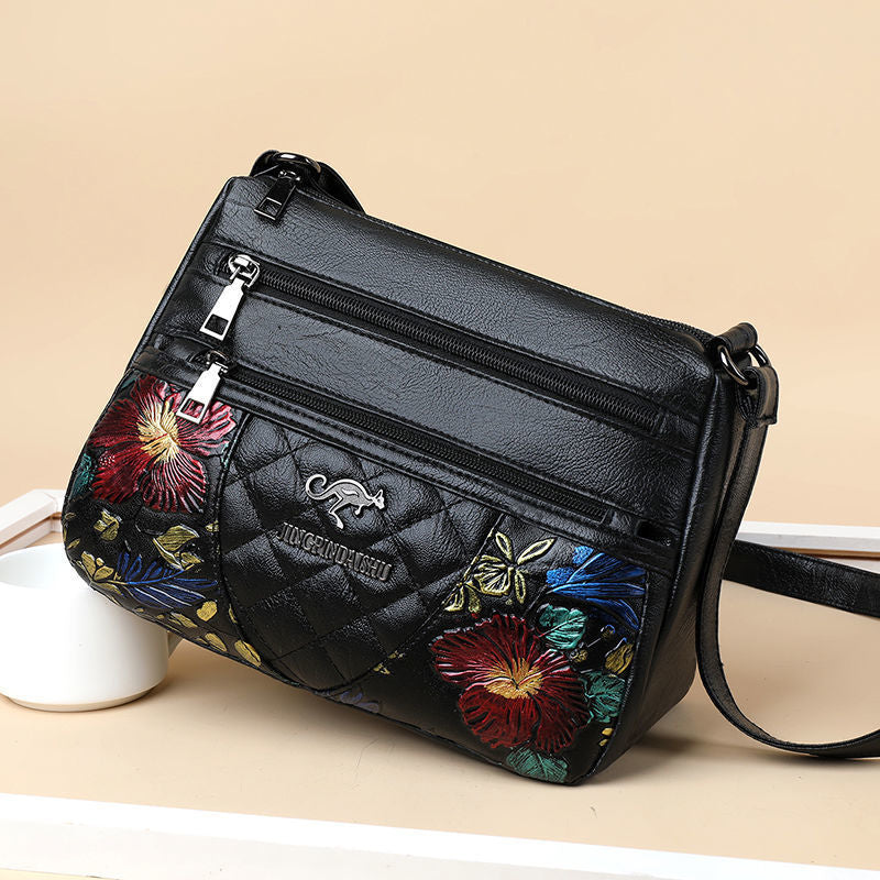 2023 new middle-aged mother bag pure handmade hand-painted pattern fashion large capacity embroidery design multi-layer cross-body bag