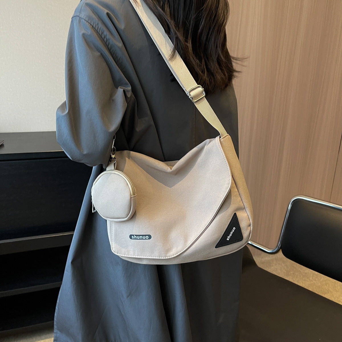 Large-capacity fashion bag for women, Korean version of campus student tutoring bag, new canvas bag, simple casual solid color women's bag 