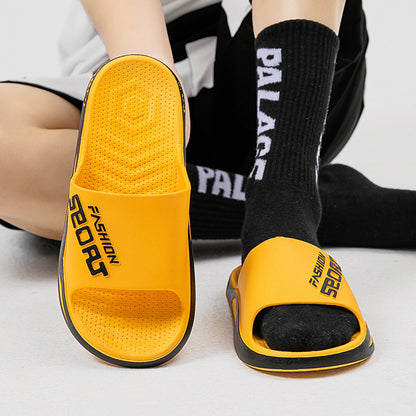 New style of sandals and slippers for men in summer wear thick bottom non-slip home indoor casual bathroom bath male student sandals and slippers 