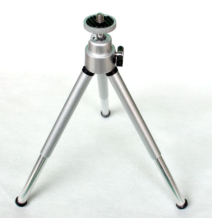 Universal mini portable tripod camera bracket မြန်နှုန်းမြင့် ဒီဂျစ်တယ်ကင်မရာ အလူမီနီယမ်သတ္တုစပ် ငွေရောင်သုံး tripod 