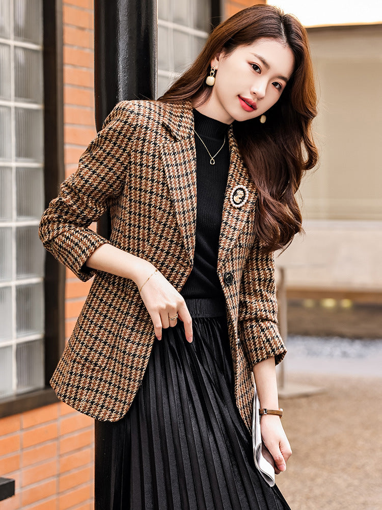 Coffee color houndstooth suit jacket women's spring 2023 new high-quality small casual plaid small suit spring 